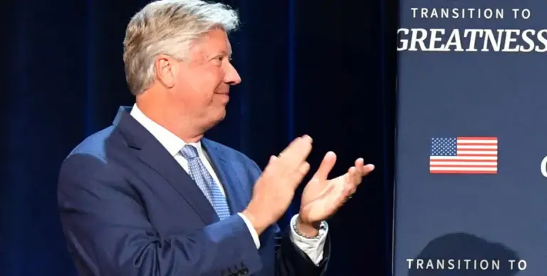 Woman claims Gateway Church founder Robert Morris began sexually abusing her when she was 12