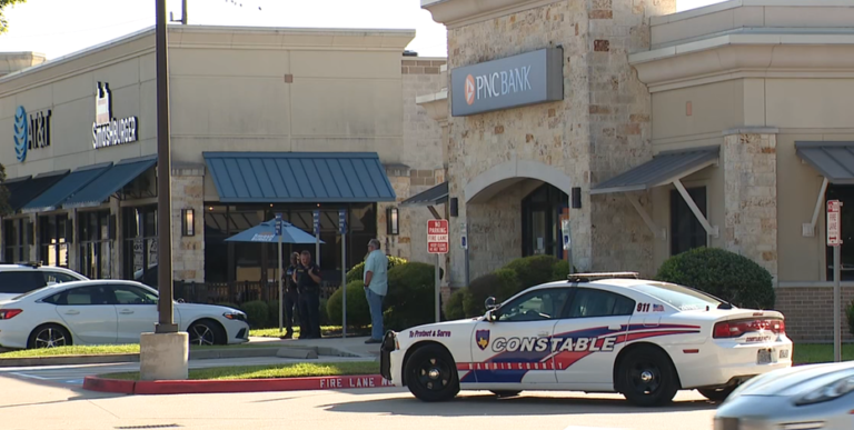 Robber flees after threatening teller at Cypress bank